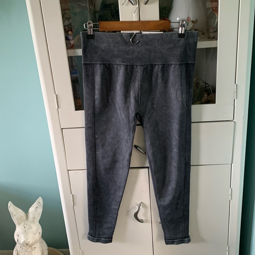 No Boundaries jr sz XL 15-17 leggings high rise crop nwt